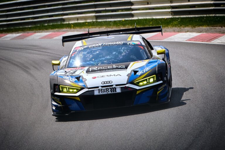 Exploring the Art of Cricket Photography